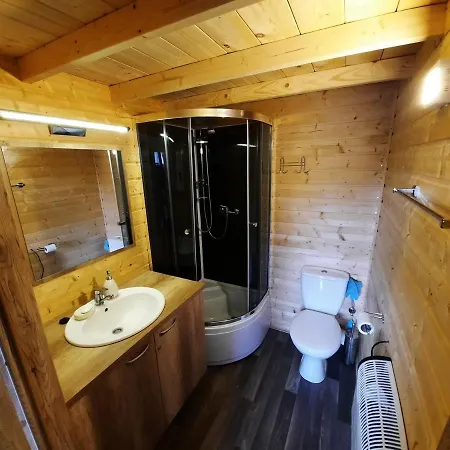 Lodge Niewygodny Na Wylacznosc -